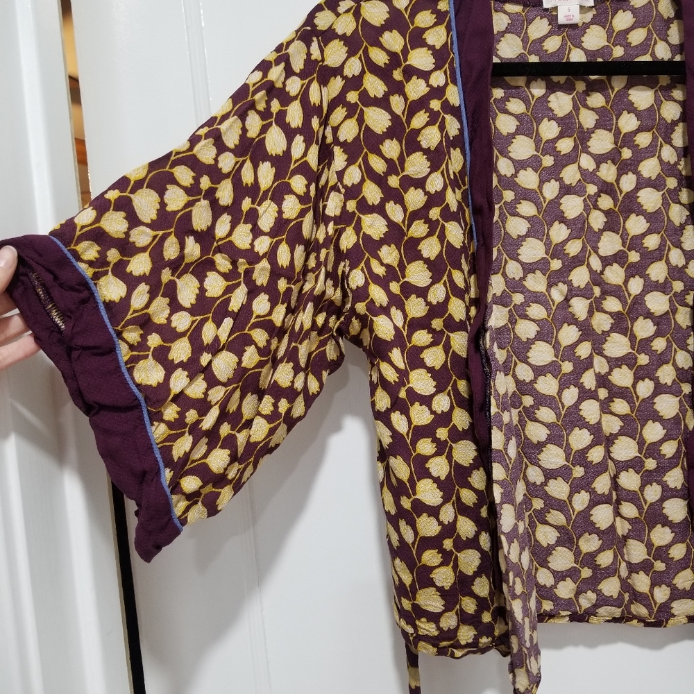 Beautiful Xhilaration Kimono - Picture 6 of 8